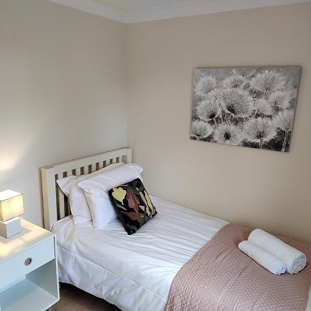 Wentworth Drive Contractor And Family 3 Bed Home 그랜덤 외부 사진